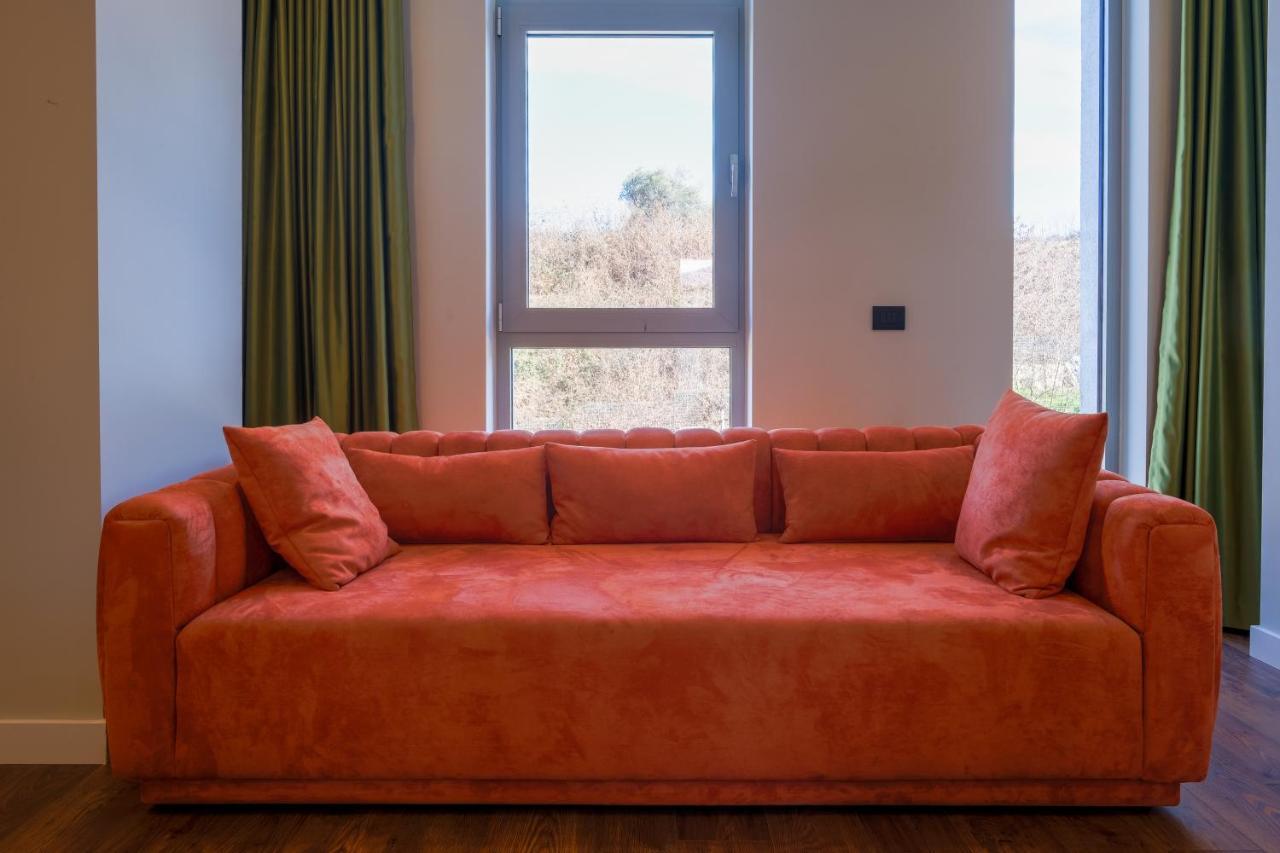 Royal East 4*